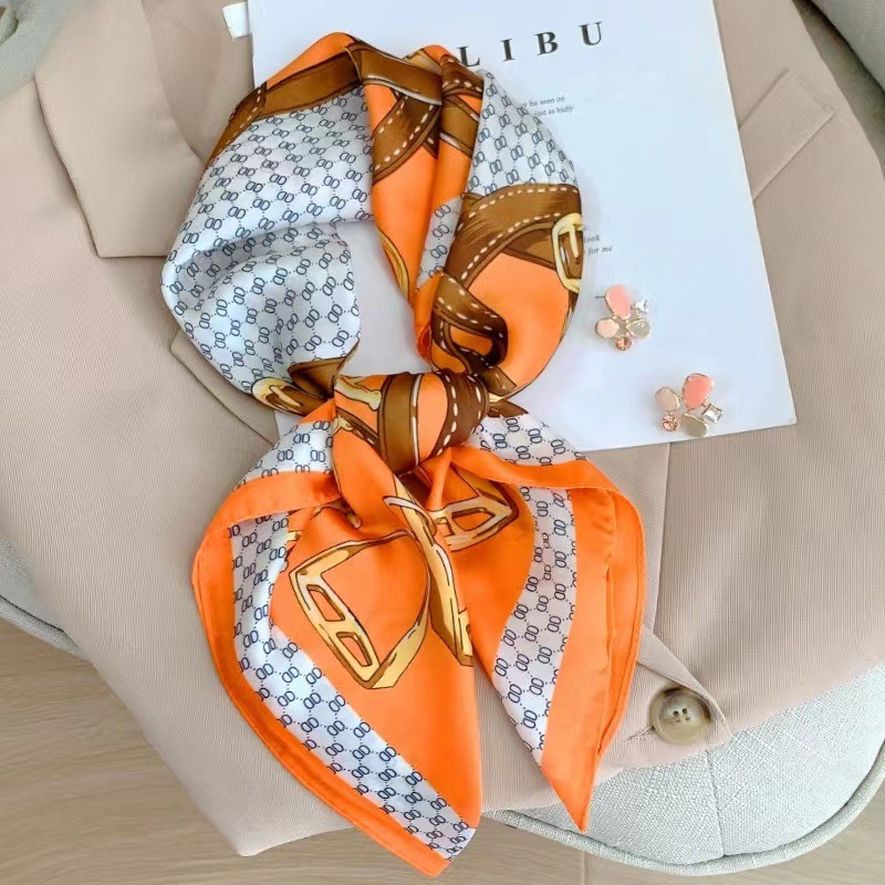 01-뒷줄 체인-오렌지