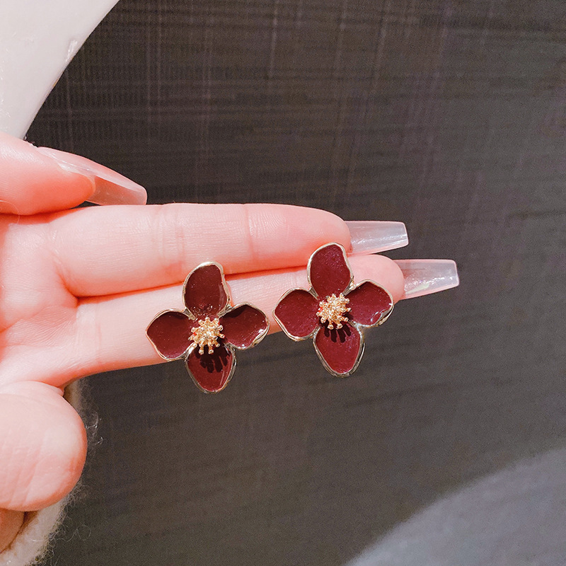 Clover Flower Stud Earrings Silver Needle Minimalist Elegant_voghion.com