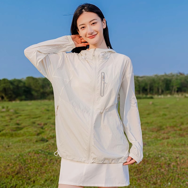 Upf150+ Ultra-Thin Cool Breathable Ice Silk Sun Protection Clothing for Men Summer New Anti-Uv Hooded Sun Protection Clothing for Women