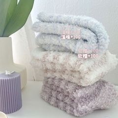 Coral velvet socks women's mid-calf socks autumn and winter thickened sleep socks cute warm home confinement plush floor socks