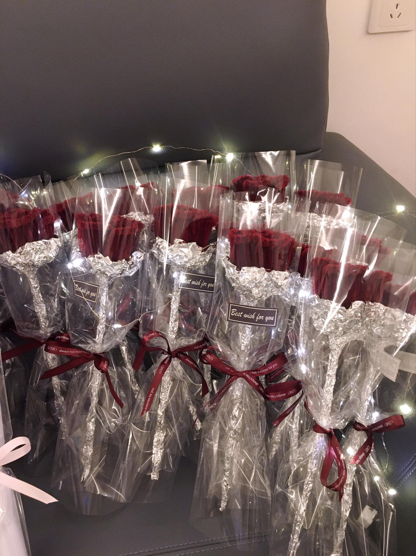 80g Weight bouquet Event & Party Supplies 1 Piece Quantity Daily, Festival Occasion Preserved fresh flower Material Rose, Flower Pattern Romantic, Simple Style Style Romantic Simple Style Rose Flower Preserved Fresh Flower Artificial Flowers 无