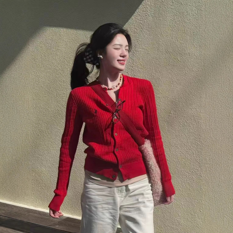 Atmospheric Rl Ralph Lauren Fine Cable Knit Sweater, Red Christmas Style Short Cardigan Top, Stylish Round Neck Sweater Atmospheric Rl Ralph Lauren Fine Cable Knit Sweater, Red Christmas Style Short Cardigan Top, Stylish Round Neck Sweater