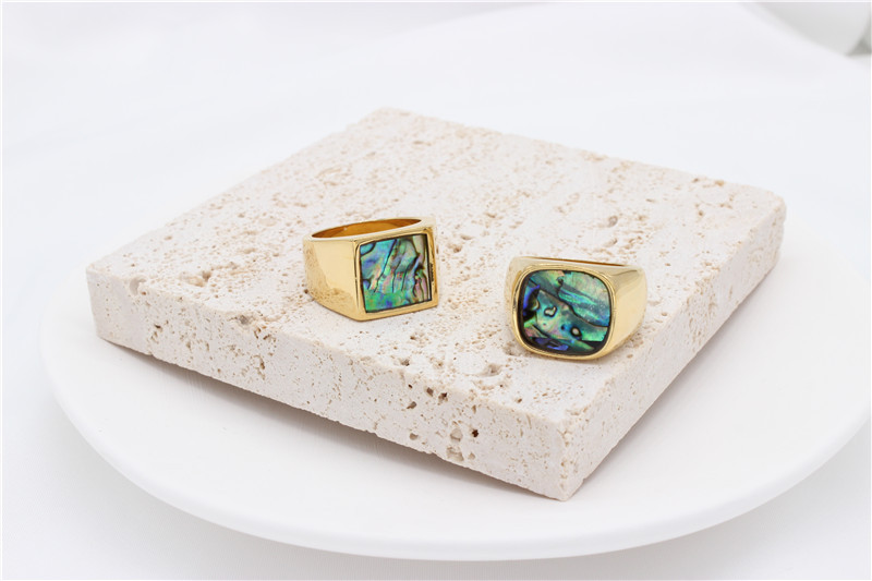 Ion Plating (IP) Gold Plating Process 18K Gold Plated Plating Material Casual Simple Style Geometric 304 Stainless Steel Shell 18K Gold Plated Men's Rings