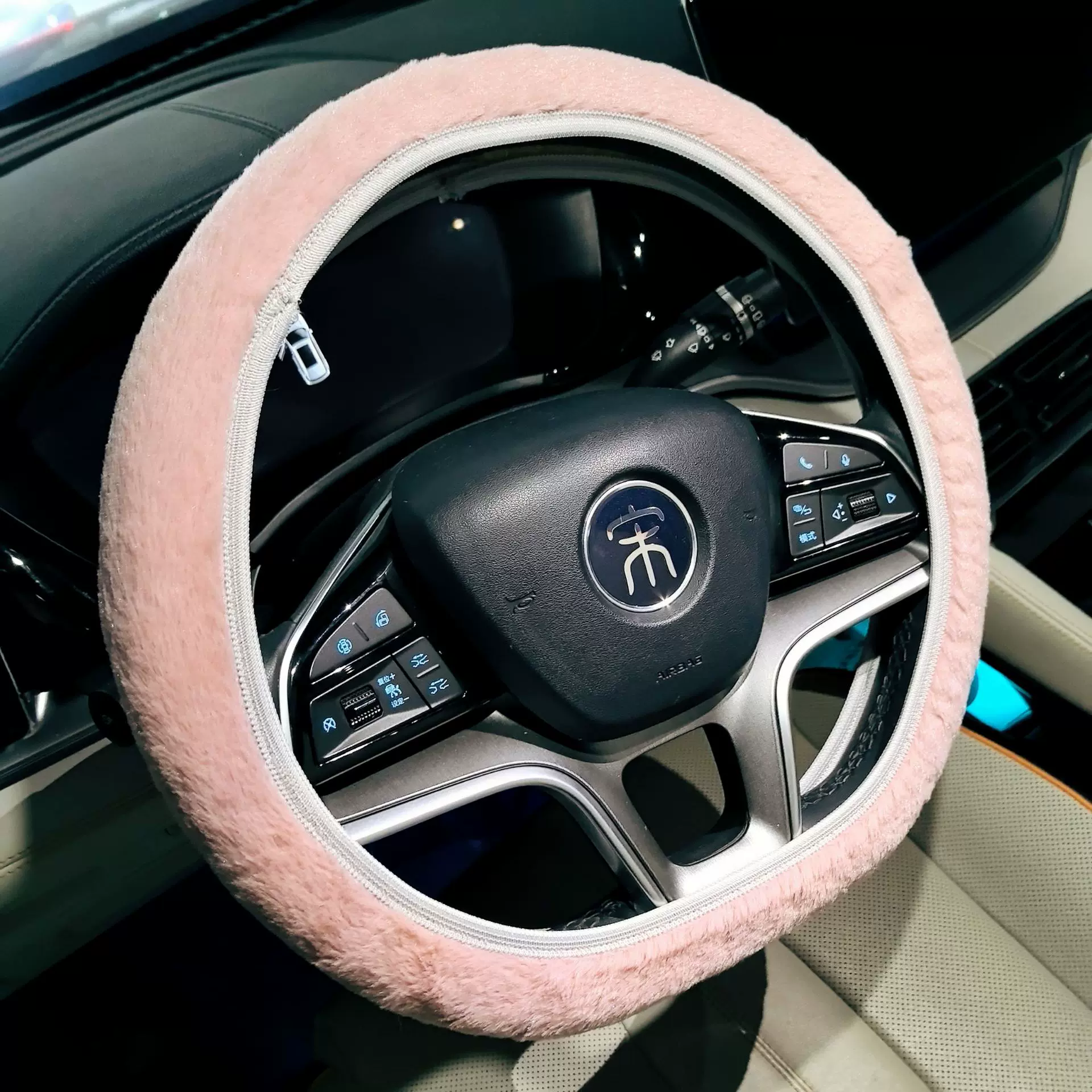 冬季保暖汽车方向盘套无胆毛绒把套拉力套无内圈无味车用方向盘套