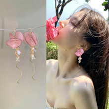 ��ɫ�������K���AŮ�o�����¿�߼��ж��h���ؽ^�����AĘ�L����