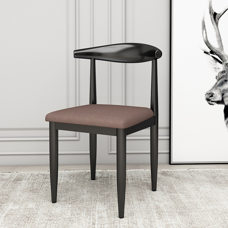 Mesa de comedor silla de lujo ligera silla de cuerno casera respaldo escritorio para aprender maquillaje simple silla de negociación especial de restaurante moderno