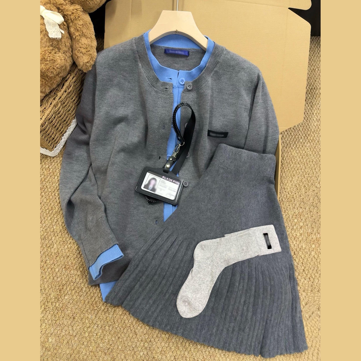 学院风假两件灰色针织连衣裙子女秋冬2025新款小个子穿搭套装短裙