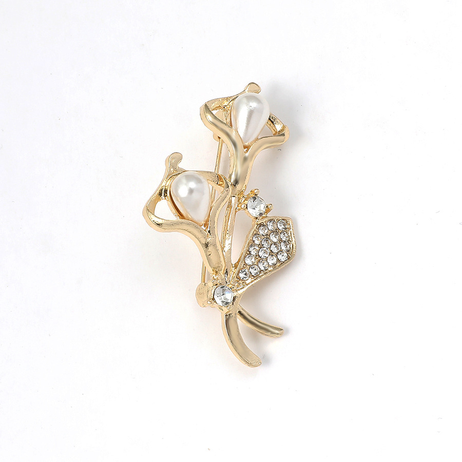 Elegant Flower Alloy Pearl Rhinestones Women's Brooches display picture 7