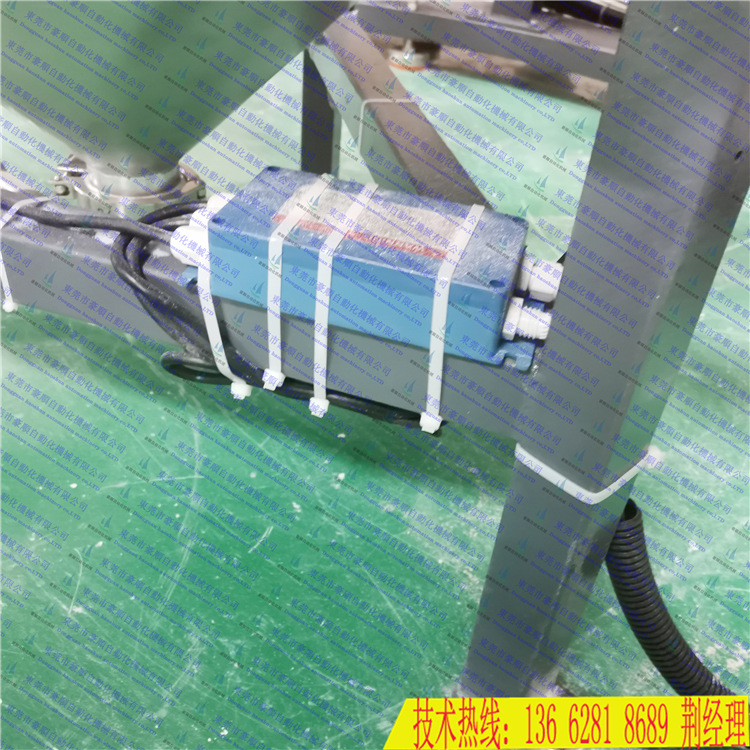 4b49dfef5ee490f7a2c648f27ad0e6