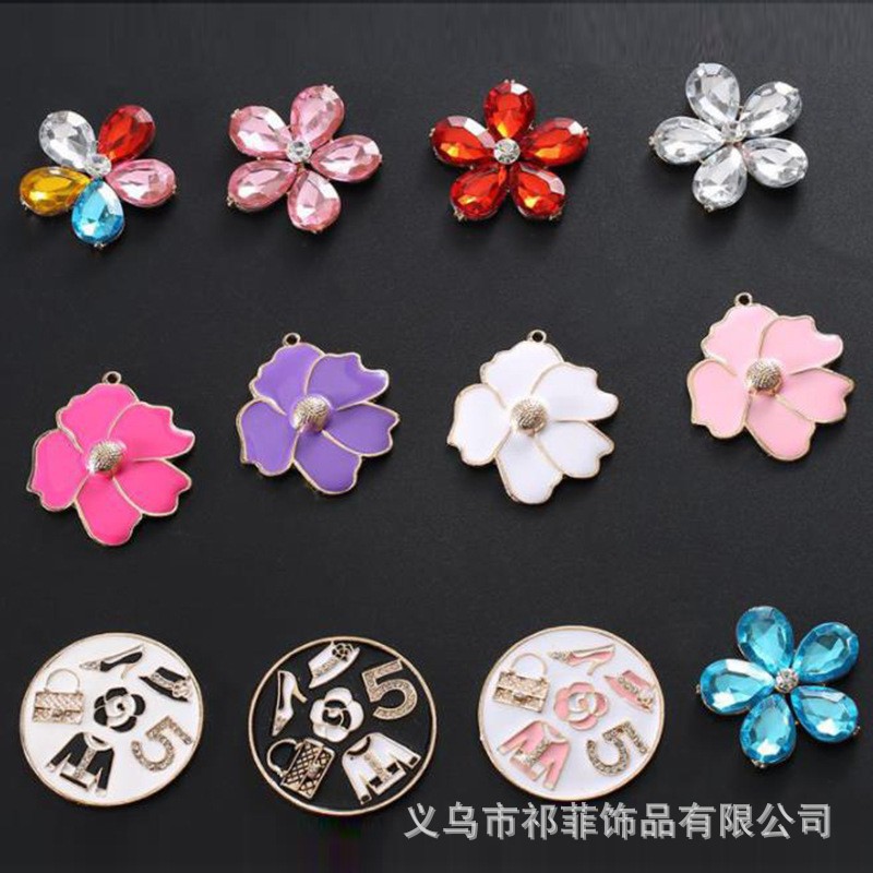新款水晶宝石水滴五瓣花合金饰品配件洞洞鞋diy可用车汽出风口配