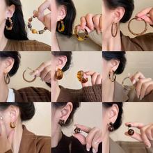 秋冬复古豹纹水滴耳环小众设计感气质个性精致轻奢百搭耳环批发