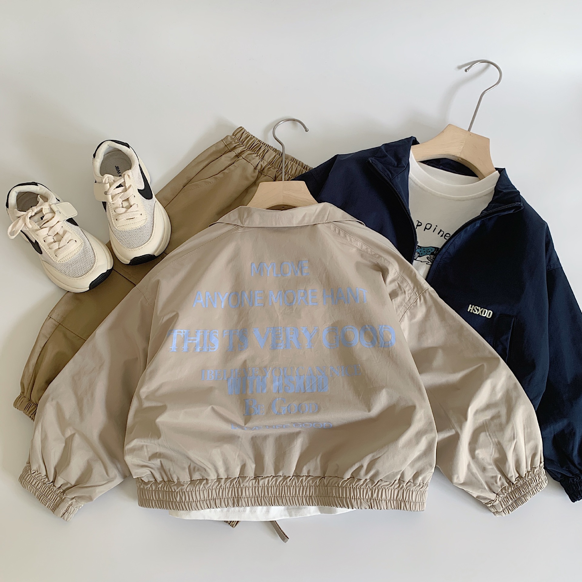 Mai Bao chaqueta infantil 2025 ropa de primavera impresa con cremallera chaqueta para niños coreanos ropa casual para niños