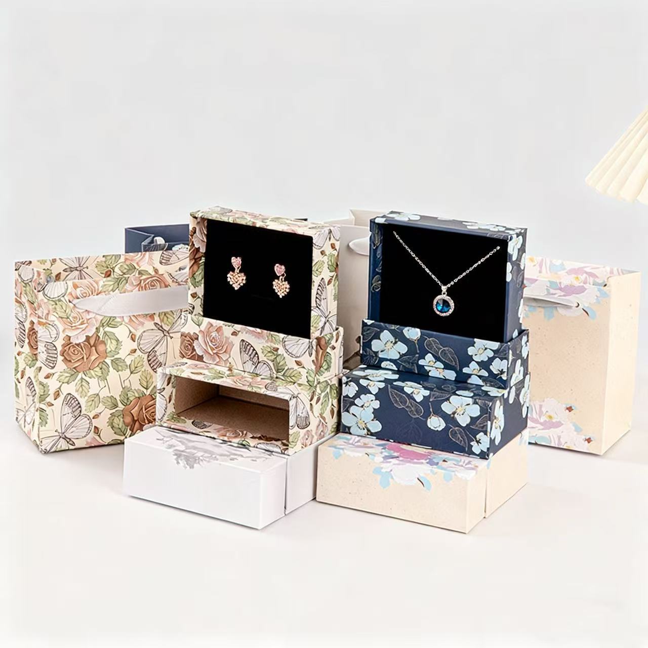 国风抽拉式礼品盒 耳钉镯项链手镯珠宝包装盒 吊坠首饰盒现货批发