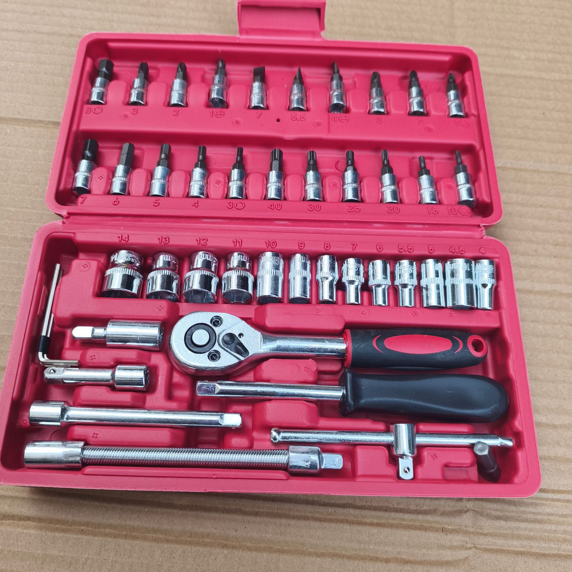 46-Piece Socket Wrench Tool Set, Auto Repair Wrench Set, 1/4 Ratchet Set, Household Hardware Repair Auto Repair Tools
