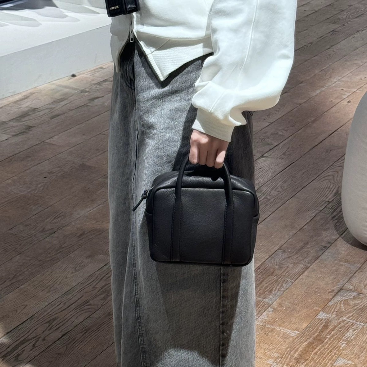 2025 Japan Niche Boston Bag With Adjustable Strap Aeta Genuine Leather Tofu Handbag Women's Crossbody Small Square Bag - Thumbnail 3