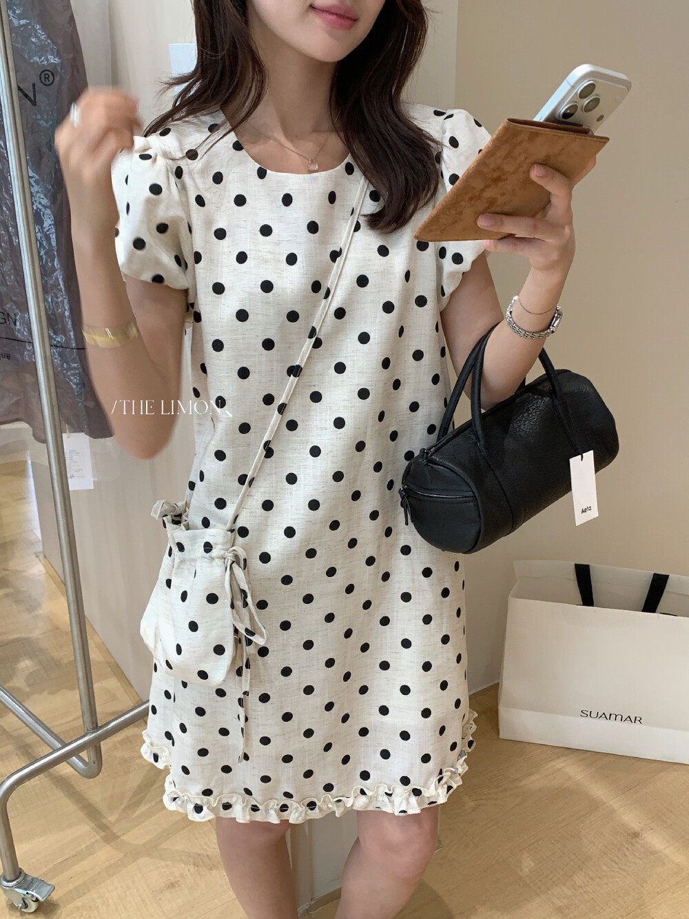 Đầm maxi nữ chất liệu tencel linen chấm bi tay bồng cổ điển — Gai mè chi tiết 22