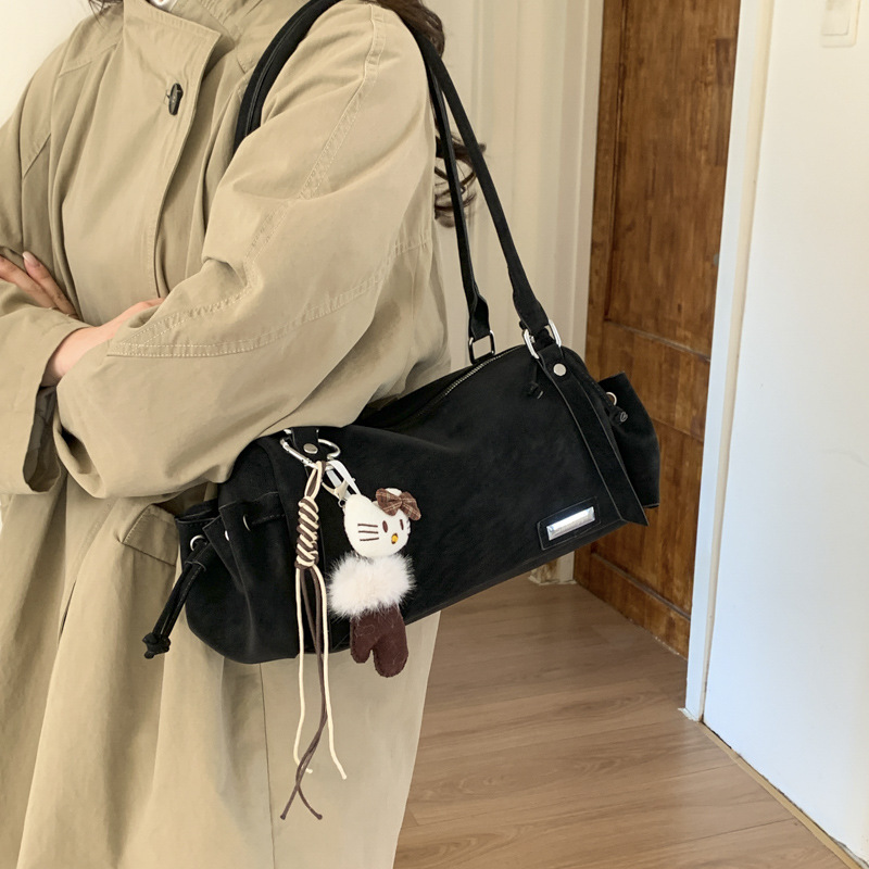 Niche Large Capacity Baguette Bowling Bag For Women, High-End Vintage Underarm Bag For Winter Commuting Shoulder Bag - Thumbnail 4