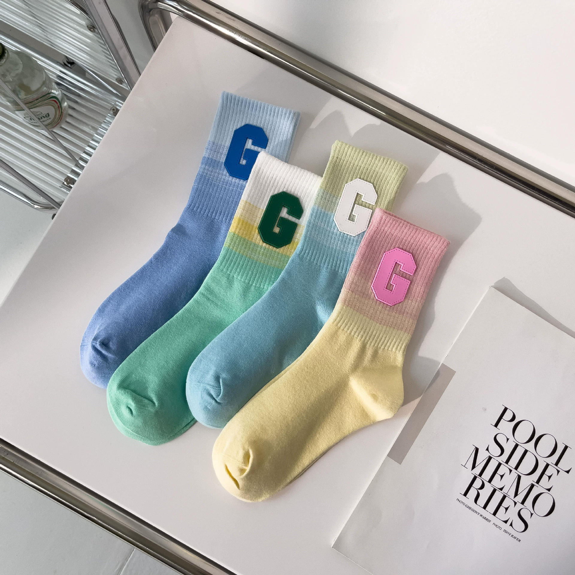 Спортивные осенняя дышащие knee socks для мужчин и женщин, градиентная до середины икры, многоцветные, средний размер