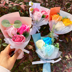 38女神の日の花束バレンタインデーのプレゼントのお土産520花束永遠の花の誕生日プレゼントのギフトボックスのバラの花