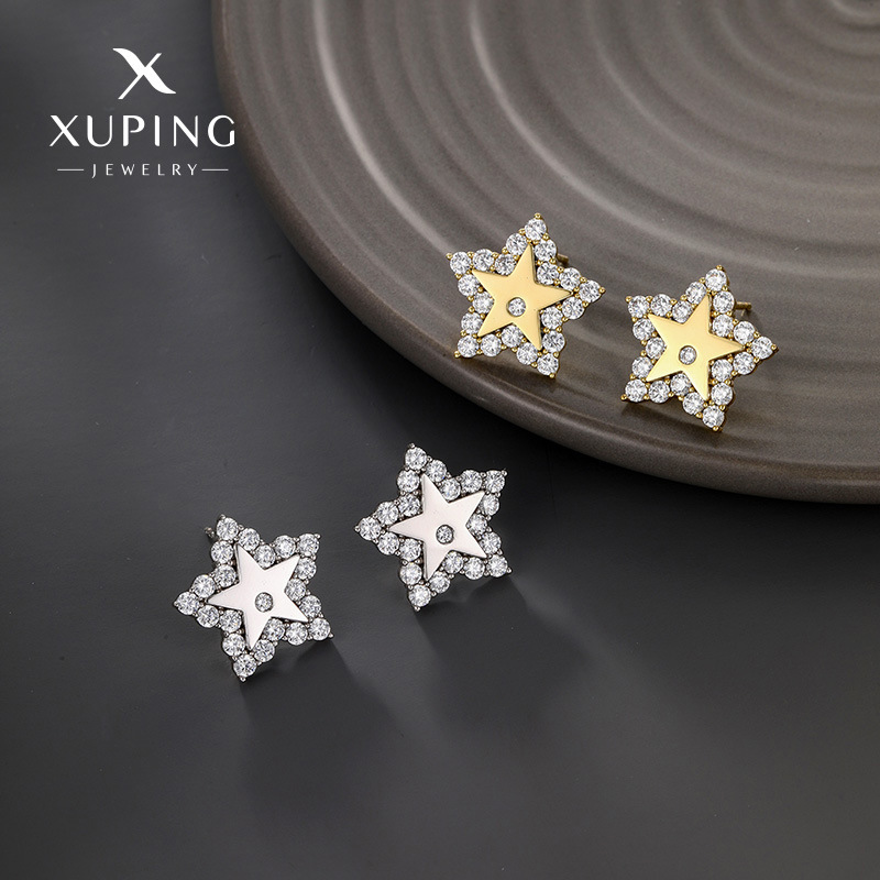Pendientes de estrella de cinco puntas con diamantes, chapados en oro de 18K, estilo de lujo ligero, pendientes de estrella de estilo coreano, joyería de moda al por mayor.