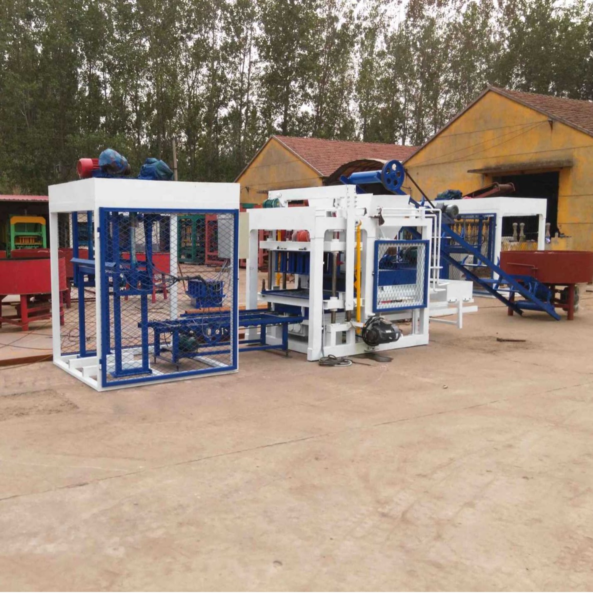 供应全自动制砖机 免烧砖机 空心制砖机 砌块成型机 绿碳环保