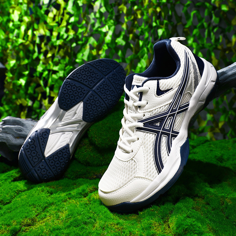 Men's Trendy New Badminton Shoes Mesh Breathable Non-Slip Sports Shoes Male Students Professional Competition Table Tennis Shoes