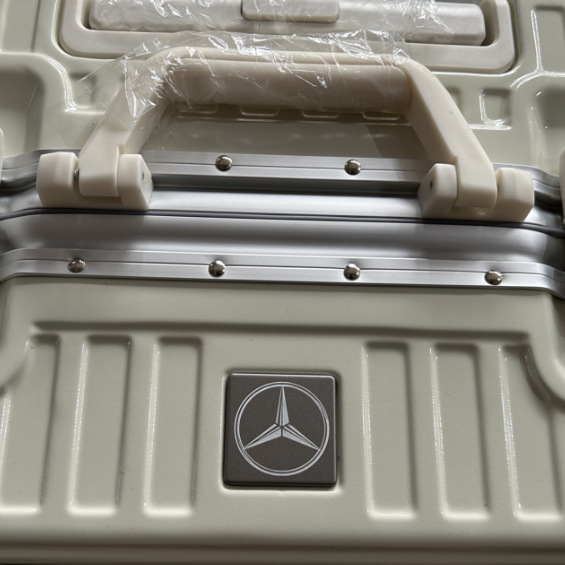 곡물 화이트 벤츠 로고