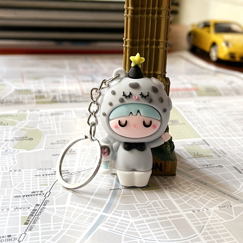5029 # plástico suave 3D secreto muñeca de dibujos animados muñeca llavero colgante coche mochila colgante adornos pequeño regalo