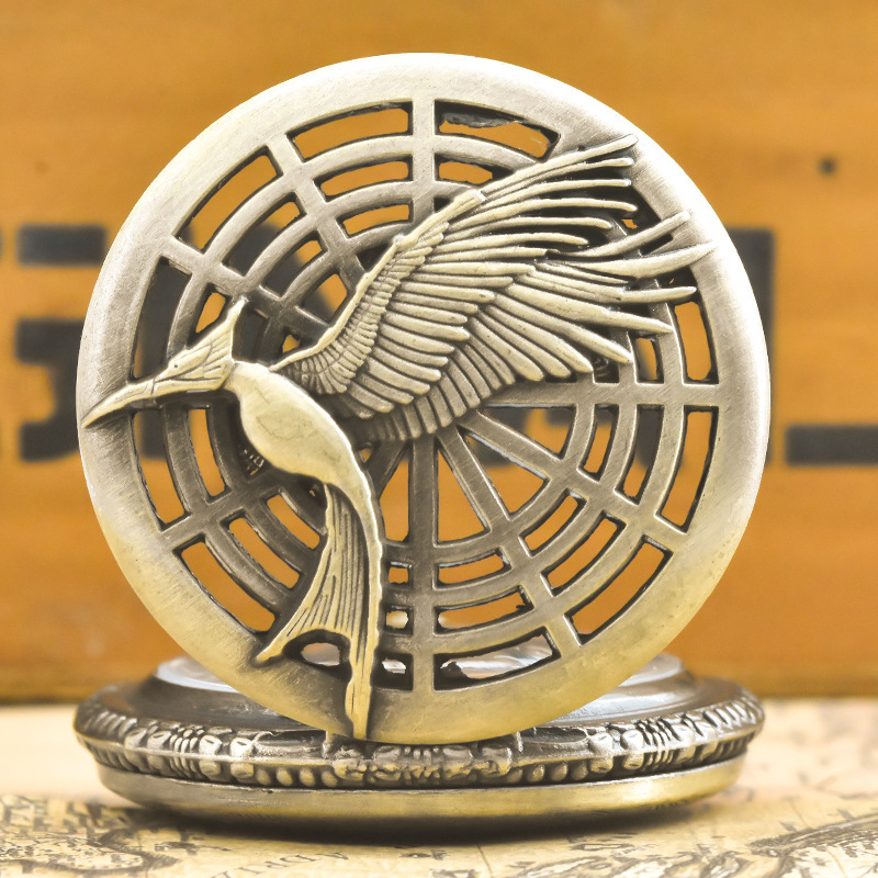 Large Bird-Beak Arrow Hollow-Out Watch Hunger Games Mockingjay Vintage Pocket Watch Canada Foreign Trade