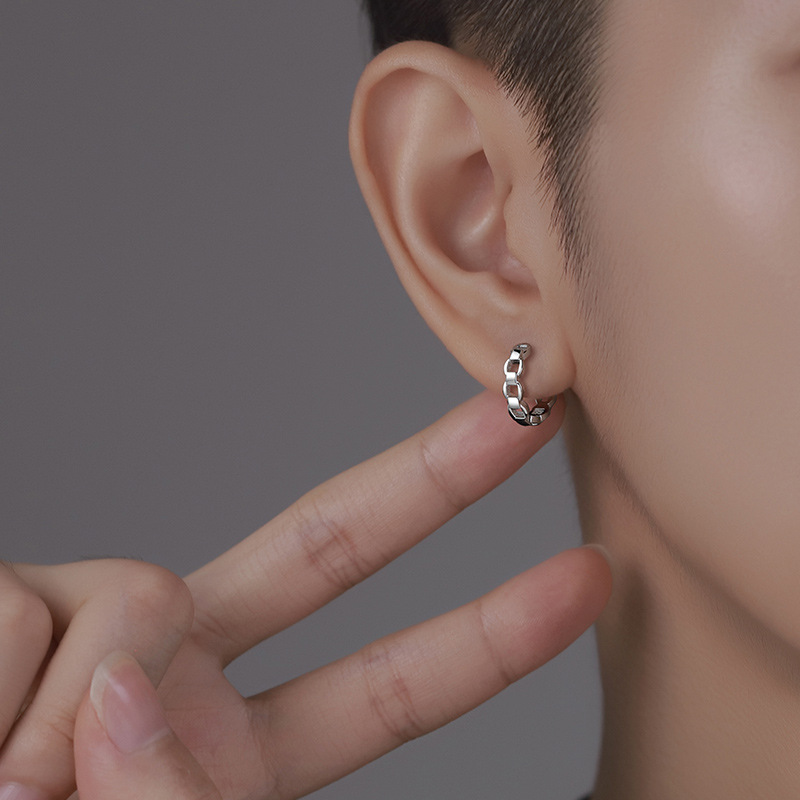 Pendientes ins estilo frío diseño de nicho sentido hombres y mujeres oreja hebilla pendientes S925 pendientes de plata 2023 nueva moda