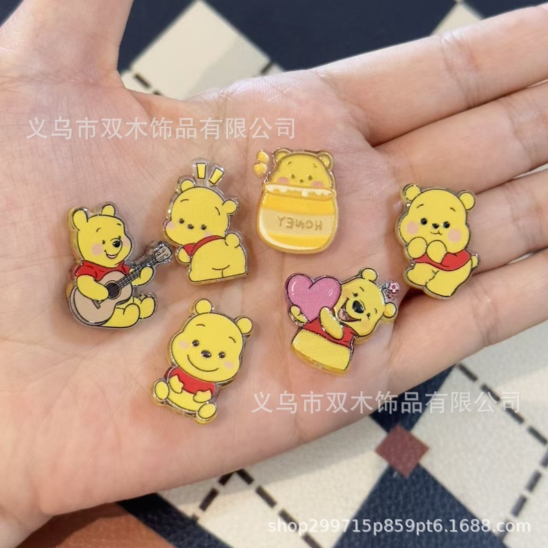 印花浮雕卡通维尼熊透明板材串珠 diy手链手机链包挂车挂饰品配件|undefined
