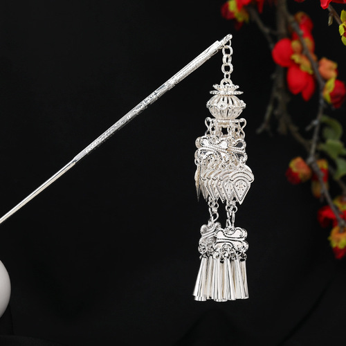 Miao handmade Miao silver hairpin ethnic minority style retro step tassel hairpin hairpin ancient style palace headwear for women