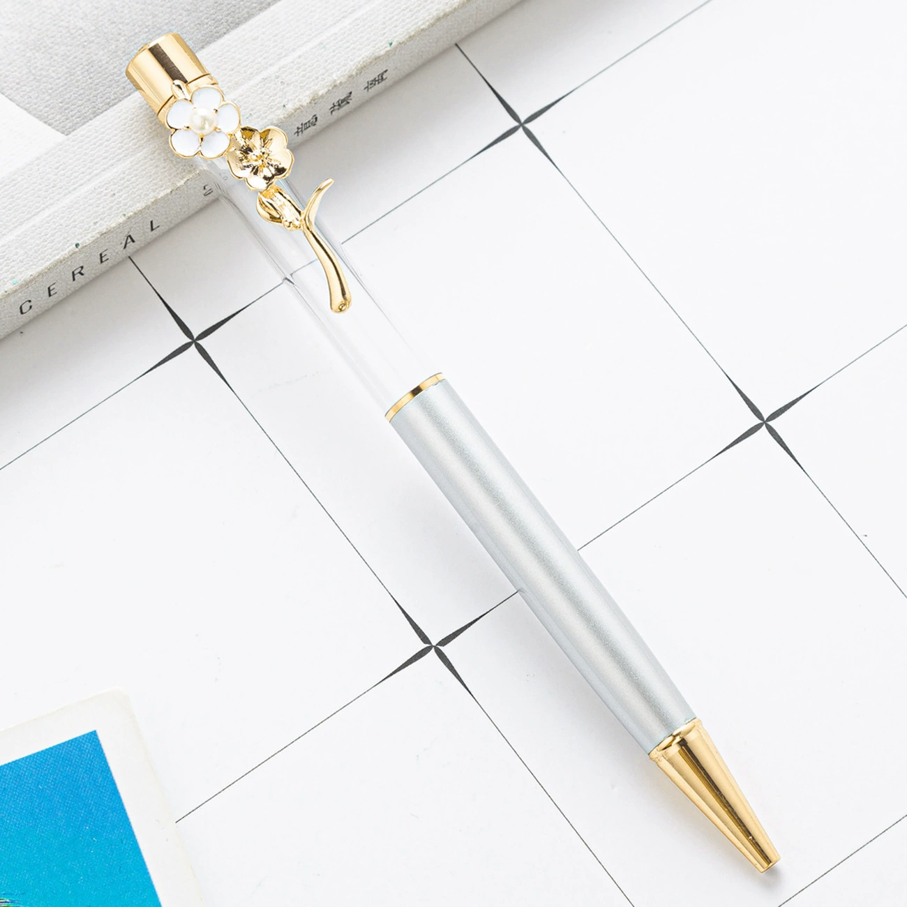 Creative metal ballpoint pen, handmade, four-leaf clover, creative gift