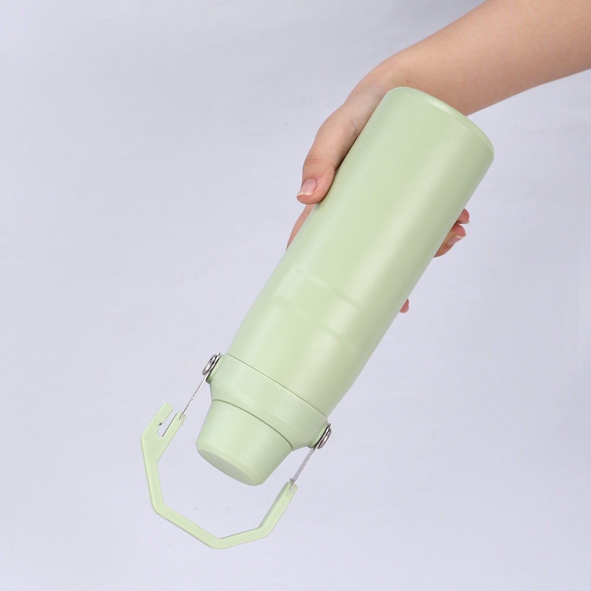 Transfronterizo 304 acero inoxidable doble taza de aislamiento térmico portable al aire libre boca inclinada jarra de gran capacidad con mango jarra deportiva