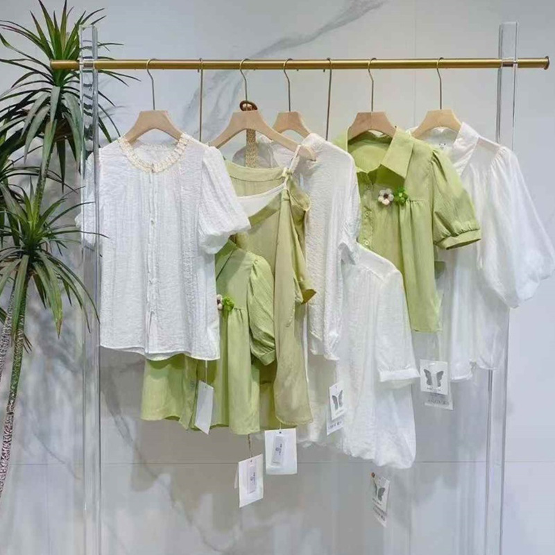 25 Xia Die Xiu Sweet Age-Reducing Lace Splicing Short-Sleeved Shirt First-Hand Supply Live Broadcast Physical Store Thirteen Lines Supply