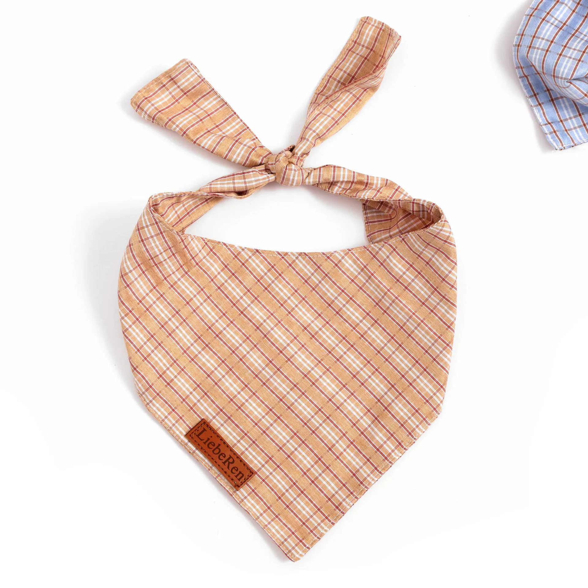 Универсальный шарф из чистого хлопка для кошек и собак, клетчатый шарф с цветочным принтом, кожаная этикетка, треугольный шарф из хлопка и льна для домашних животных