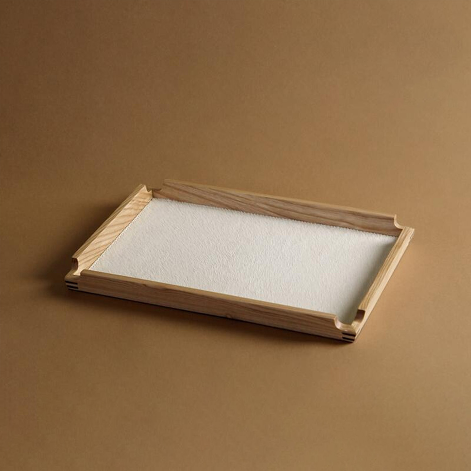 高档现代简约创意实木马毛托盘装饰品摆件客厅卧室书房桌面纸巾盒