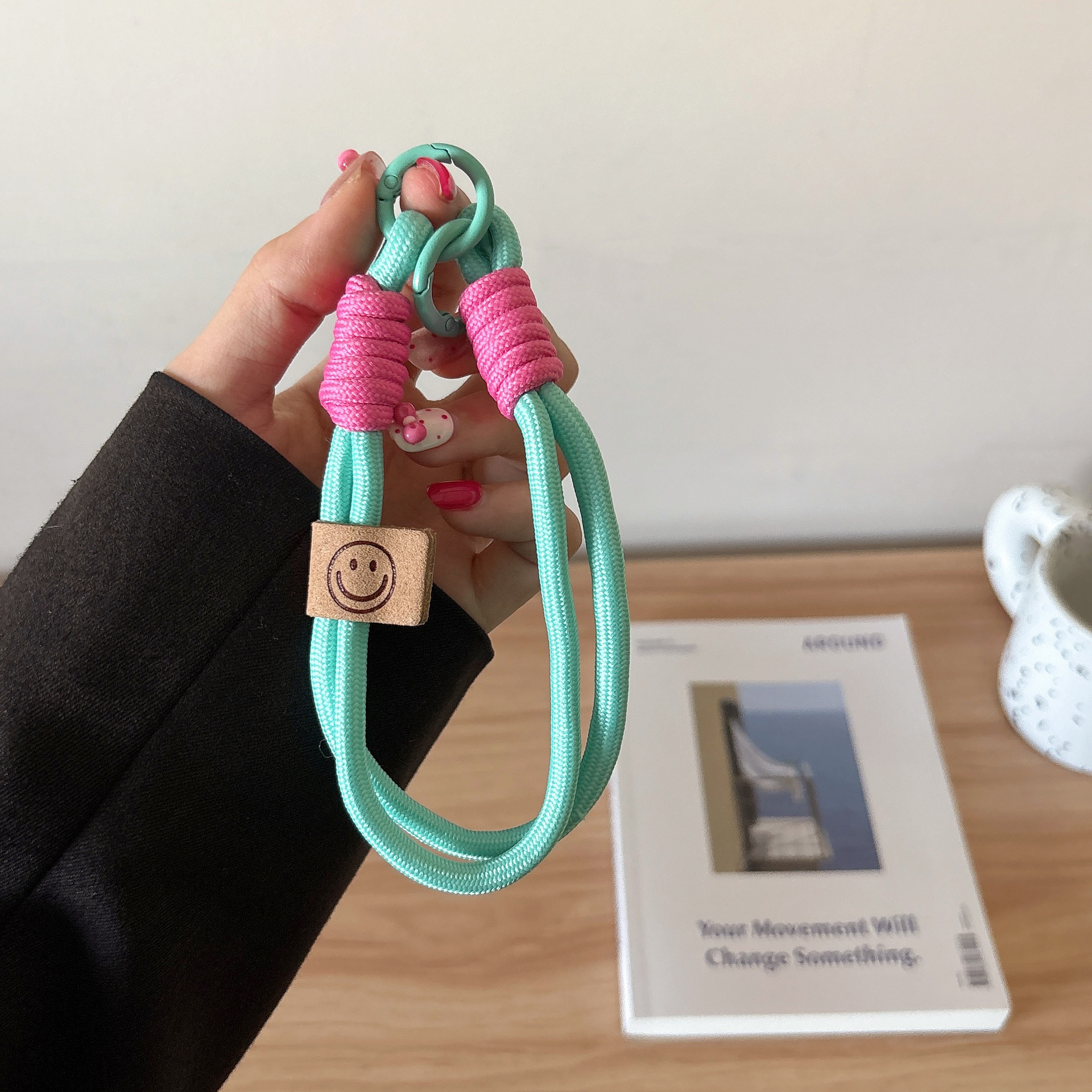 Double ring smiley-light green and pink