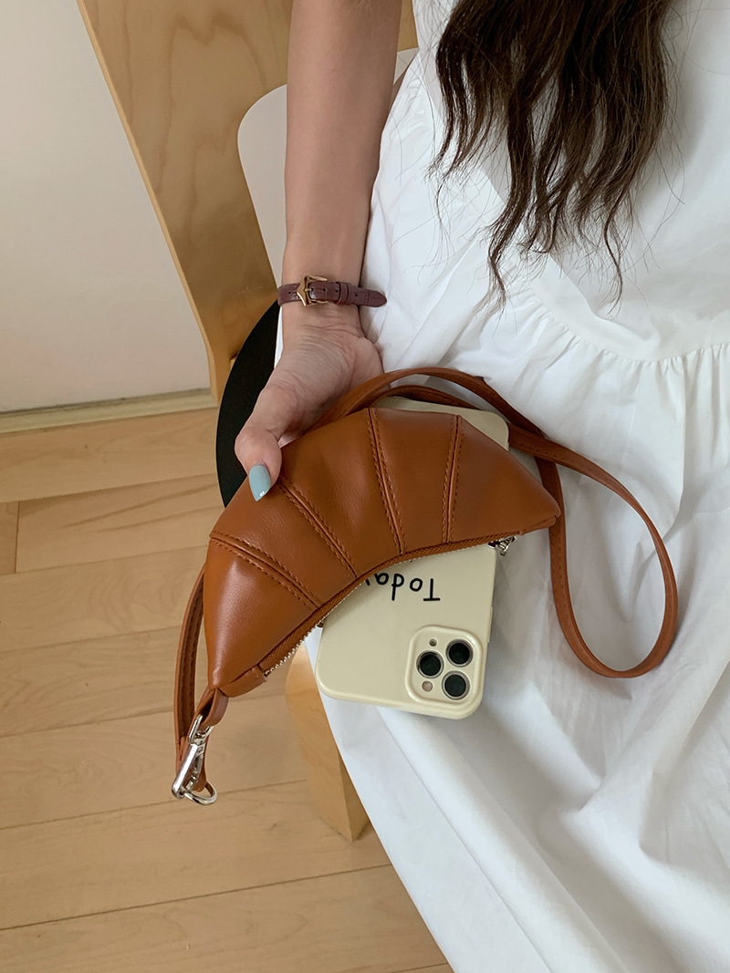 Portafoglio appeso al collo Zero con design carino a forma di corno di mucca e piccola mini borsa a tracolla concava per rossetto e auricolari_voghion.com