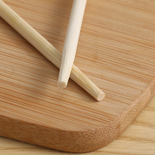 Disposable chopsticks round-tipped bamboo chopsticks takeout chopsticks for fast food and snacks convenient bamboo chopsticks for packing hygiene hot pot chopsticks
