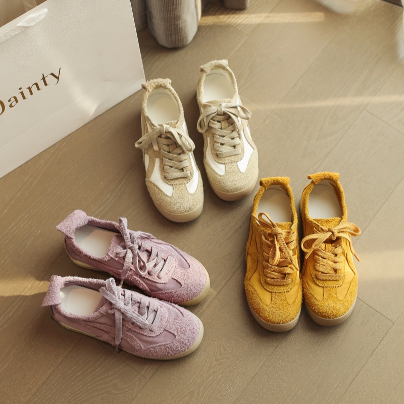 Genuine Leather Retro German Training Shoes for Women, 2026 Spring/Summer New Style, Lace-Up Color-Blocking Casual Sneakers, Flat-Soled Running Shoes, Board Shoes