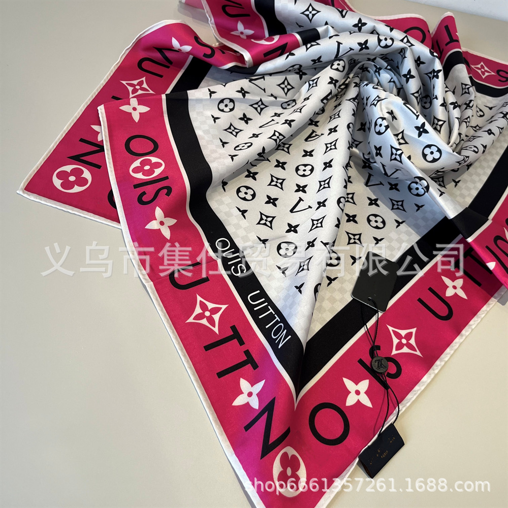 Bufandas de seda de moda europeas y americanas transfronterizas bufandas elegantes de alta calidad lujosas impresión de letras de seda impresión caliente en el extranjero