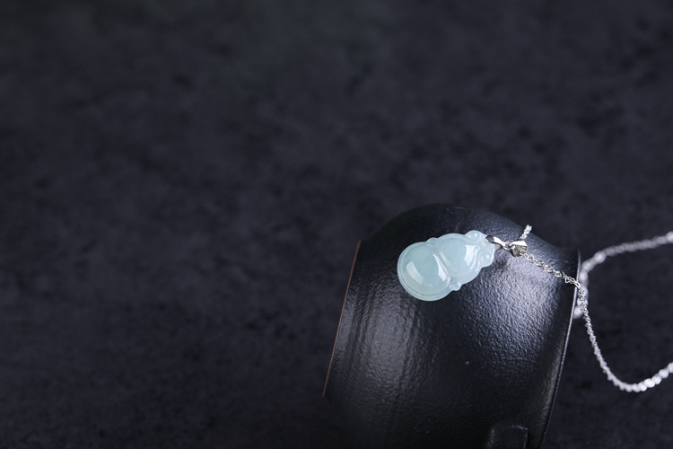 030103064翡翠葫芦吊坠项链. (8)