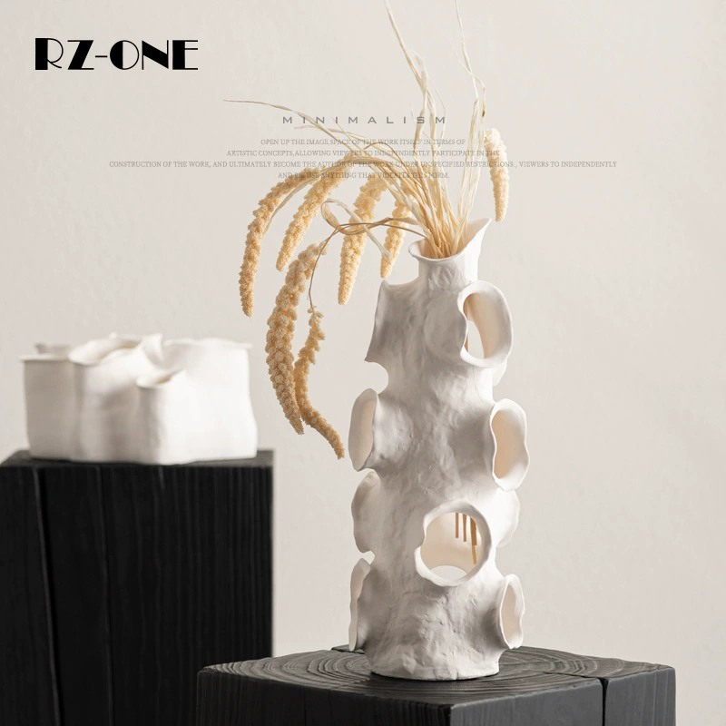 Тринадцать ремесленников тихий ветер полые классические перфорированные керамические вазы минималистские сушеные цветы для гостиной французские украшения