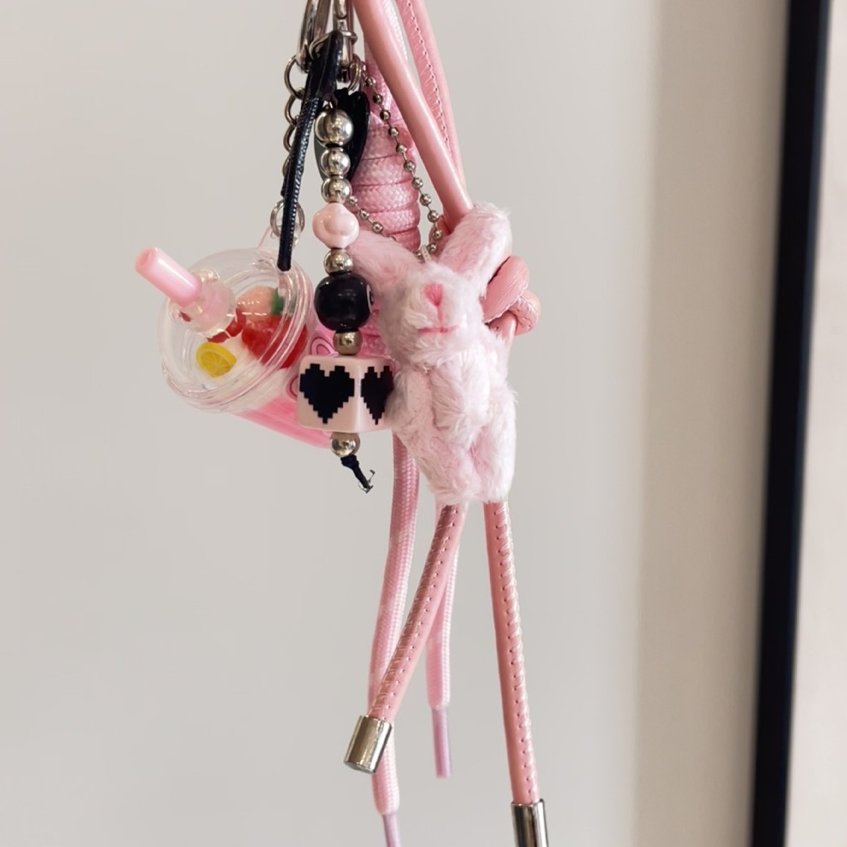 Transfronterizos de lana rosa cables de teléfono móvil lindos llaveros de leche taza de té pericardium colgante