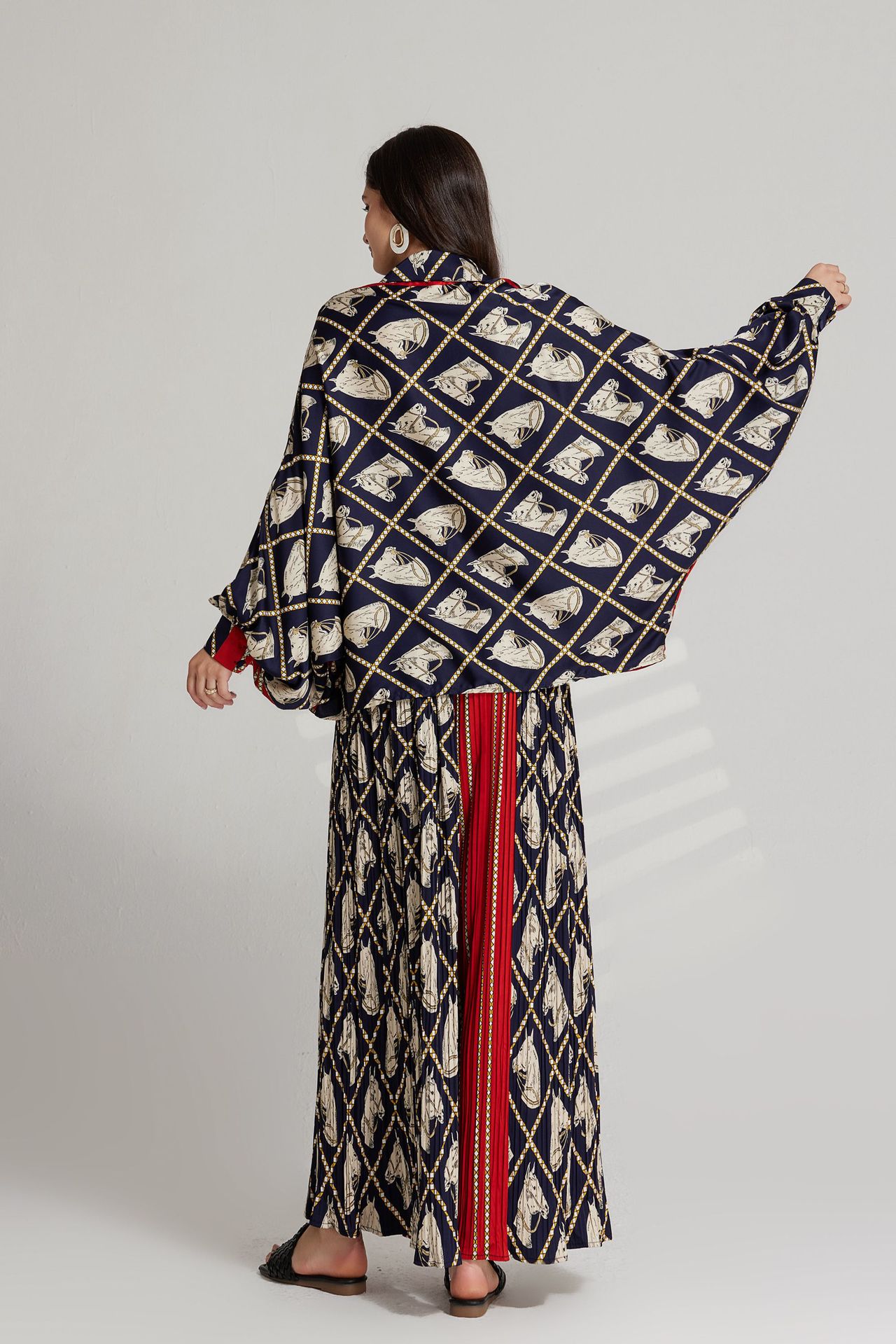 560g Weight Long Sleeve Sleeve Length Polyester Fabric Type Pant Co-ord Set Sets Type 2 Pieces Set Quantity Holiday, Street Occasion Turndown Neckline Loose Fit Type Printing, Flower Pattern Summer, Spring, Autumn Season Women's Gender Elegant, Basic Style Holiday Street Women's Elegant Basic Printing Flower Polyester Pant Co-ord Set Pants Sets 2