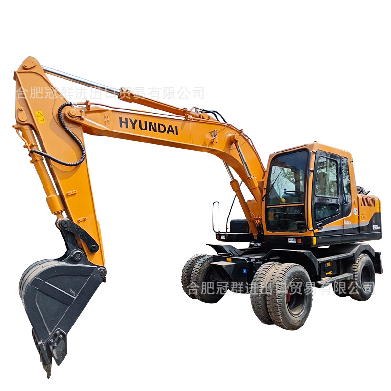 Excavadora HYUNDA moderna de segunda mano 150W - 9 ruedas para ingeniería de ecologización del paisaje municipal en buenas condiciones