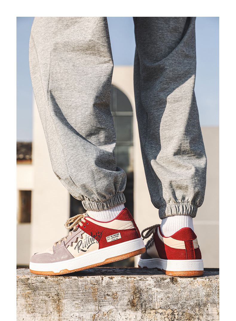 Chaussures de skate graffiti de niche de printemps 2025 pour hommes, version coréenne de la tendance, chaussures de sport décontractées à coutures rétro, chaussures pour hommes_voghion.com