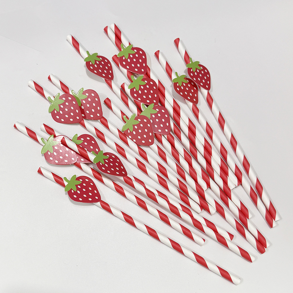 Suministros para fiestas transfronterizas Pajitas de papel creativas Pajitas de fresa Accesorios Disposición Pastel Postre Pajitas Decoración Lote de lugar