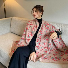 スカーフとショール、2025年の新しいスタイルのかわいい女の子の秋冬の両用暖かくて多用途な肩と首のスカーフ